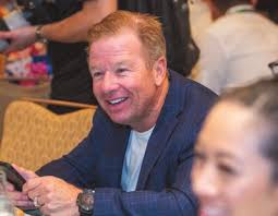 Kanti y Lata Gala CORONA