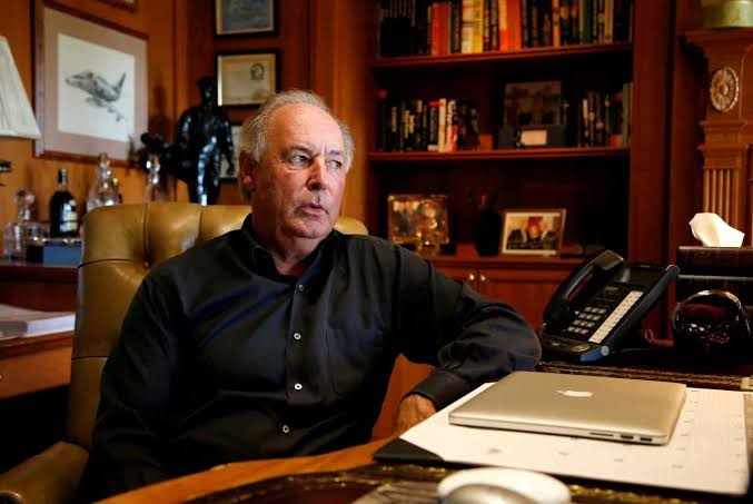 EE. UU. congela activos de magnate republicano Harry Sargeant para forzar  su salida del negocio petrolero en Venezuela - El Pitazo