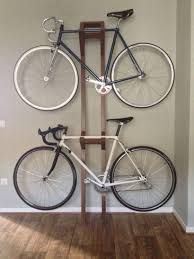 24 Garage Storage Solutions Ideas To Make Your Garage More Organized Rangement De Velos Dans Un Garage Rangement Velo Garage Accroche Velo
