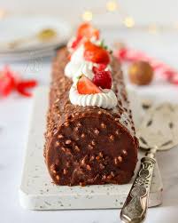 Buche Chocolat Framboise Autour Du Sucre Buche Chocolat Framboise Chocolat Framboise Recette Dessert Noel