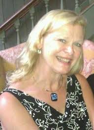 Joan Goss's Instagram, Twitter & Facebook