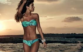 Costumi Goldenpoint 2015 E Online Il Nuovo Catalogo Abbigliamento Da Spiaggia Tendenze Della Moda Estiva Costumi Da Bagno