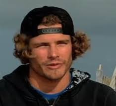 Jesse Shine's Instagram, Twitter & Facebook