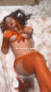 @carolinaromoofs video Tweet