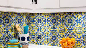 We offer a wide and varied selection of kitchen wall tile backsplash, including porcelain mosaic backsplash, ceramic kitchen tile. 28 Amazing Design Ideas For Kitchen Backsplashes