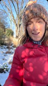 Dreaming of spring blooms after this wintry weekend? Poppies are winter’s  little miracle workers! 🌱 Scatter their seeds