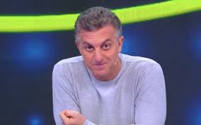 Por essa, luciano huck não esperava! Luciano Huck Negotiates New Contract With Globo To Replace Faustao Entertainment Prime Time Zone