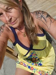 Hey yall ! Im new here. Thank you for welcoming me! I'm from Jersey. I'm  looking for friends 🩷