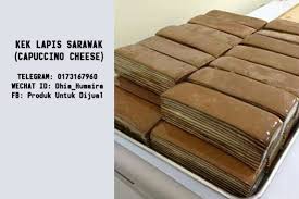 Kalau pergi beraya di sarawak jangan terkejut melihat resepi kek lapis horlick cheese, kek lapis pandan, kek lapis cheese, kek hati parek, kek sebab tu rasa kek lapis horlick dan juga kek lapis lain padat tapi lembut dan lembab.ini semua hasil kombinasi cara penyediaan kek lapis itu sendiri. Kek Lapis Sarawak Sedap