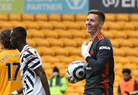 Sporten har sitt utspring i storbritannia, og mange av fotballordene i både norsk og andre språk er engelske eller. Fotball Em Em Over For Manchester United Stjerne Nettavisen