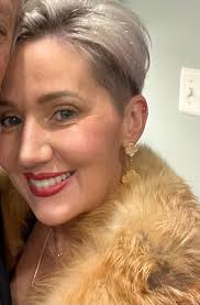 what do you think of my new short haircut?