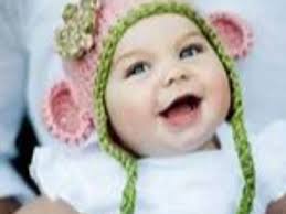 Monte A Sua(seu) Filha (O) Para O Almoço De Família