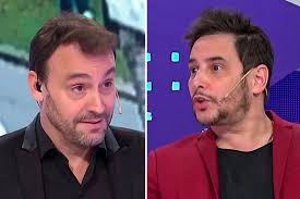 Adrián pallares es un periodista argentino nacido en la ciudad de palermo, argentina, en el año 1968. Hisoparon A Adrian Pallares Y Rodrigo Lussich Y No Vuelven A Intrusos Sin Mordaza