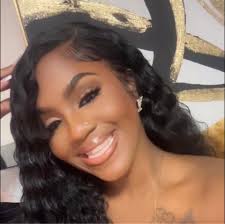 Going to jail behind that la ford Girl I'm crying laughing 🤣🤣😩😭that's  so wrong 😩😩😩omg