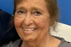 Lisa Poling's Instagram, Twitter & Facebook