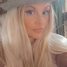 🌟❤️ Featuring ROCK STAR 🌟: BAILEY EVANS 🌟👌 American singer songwriter  and accomplished musical genius! This Artist plays every instrument known  to man. His composition captures the essance of time as he