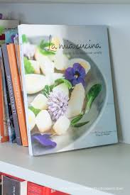 We would like to show you a description here but the site won't allow us. Elisa Di Rienzo Libro 2 Il Fior Di Cappero