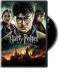 But in the darkest of times those who are strong remain standing, protecting their families and friends. Harry Potter And The Deathly Hallows Part 2 Amazon De Dvd Blu Ray