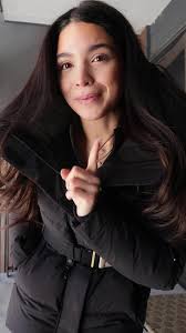 Cozied up amd ready for skiing🙊 #winterfashion #rudsak #chattygrwm  #grwmoutfit #uggboots #uggcanada #uggs