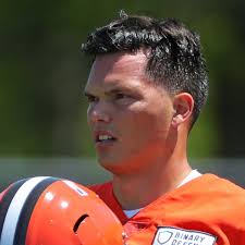 Dillon Gabriel, Shedeur Sanders Debate Continues With Madden NFL Ratings