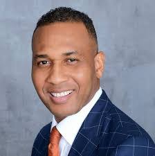 Charles Akinduro's Instagram, Twitter & Facebook