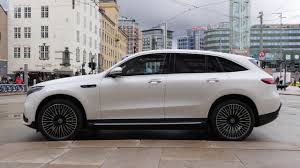 Der mercedes eqc ist seit 2019 erhältlich. Mercedes Eqc Fahrbericht Autogefuhl