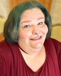 Decided to color my hair the other day. Color didn't turn out as vibrant as  I wanted due to not stripping out the previous color as much but that's ok.  The color