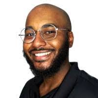 Derek Street's Instagram, Twitter & Facebook