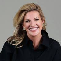 Nancy Quinlan's Instagram, Twitter & Facebook