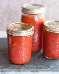 How To Make Basic Tomato Sauce With Fresh Tomatoes Recipe Tomato Recipes How To Make Tomato Sauce Fresh Tomato Recipes