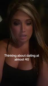 Brittney Topps's Instagram, Twitter & Facebook