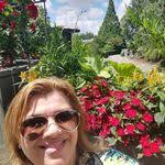 Yomaira Soto's Instagram, Twitter & Facebook