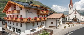 Übernachtung ab 70 € /nacht*. Broser Appartements Ferienwohnungen Und Fruhstuckspension Broser In Obergurgl Inmitten Der Otztaler Alpen