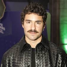 Parabéns! Benedita Pereira vence prémio internacional de melhor atriz de  cinema