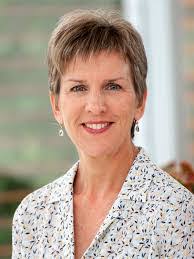 Janet Mcgovern's Instagram, Twitter & Facebook