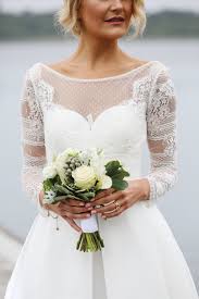 Shop from the best fresh meadows florist. Pretty And Practical 20 Small Wedding Bouquets That You Ll Love
