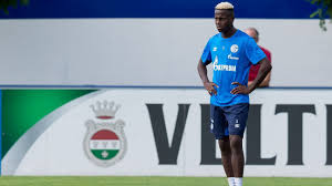 Gaziantep fk, hamza mendyl'i transfer etti. Arsenal Move Was Denied By Work Permit Schalke S Hamza Mendyl Football News Central