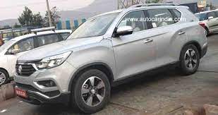 Mahindra xuv 700 is an all new suv that will be making its way into the indian car market. Toyota Fortuner Challenging Mahindra Xuv700 Luxury Suv Spied Testing In India