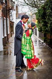 Tamil Wedding Photography In The Rain Tamil Wedding Photography Wedding Couple Photos Wedding Photography List