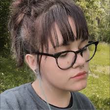 Crystal Molloy in people