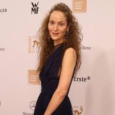 Mit 25, 30 oder 35 jahren habe ich. Jeanette Hain Starportrat News Bilder Gala De