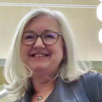 Hamilton East Public Library board rescinds controversial book policy