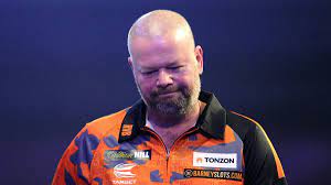 Het centrum voor jeugd en gezin (cjg) barneveld en running therapeut mieke lijbers organiseren voor jongens en meiden van 12 tot 18 jaar opnieuw een hardlooptraining. Raymond Van Barneveld Beendet Karriere Mit Auftaktniederlage Bei Darts Wm Eurosport