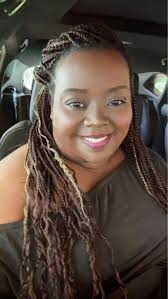 Attention Seniors! Scholarship applications are now open ! Please apply  !#doitfordj❤️