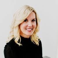 Rebecca Sands's Instagram, Twitter & Facebook