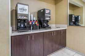 The prices at red roof inn plus + phoenix west may vary depending on your stay (e.g. Red Roof Inn Phoenix North Bell Road In Phoenix Hotel Rates Reviews On Orbitz