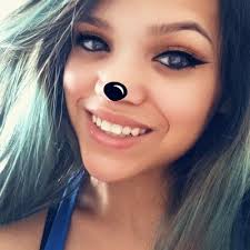 Rina Lopez♥️💁🏻 (@LilMamaRina17)