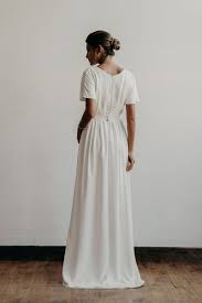 Nikki Dress Back Lena Medoyeff Bridal Portland Oregon Photography By Benjamin Holtrop Modest Wedding Dresses Wedding Dresses Simple Bridal Photoshoot