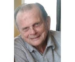 Richard Wortman's Instagram, Twitter & Facebook