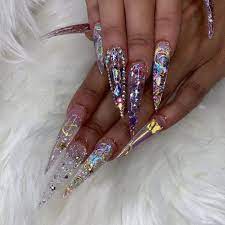 C A S H O N L Y On Instagram When My Creativity Runs Free Book Your Creative Freestyle N In 2020 Nails Design With Rhinestones Acrylic Nail Designs Acrylic Nails